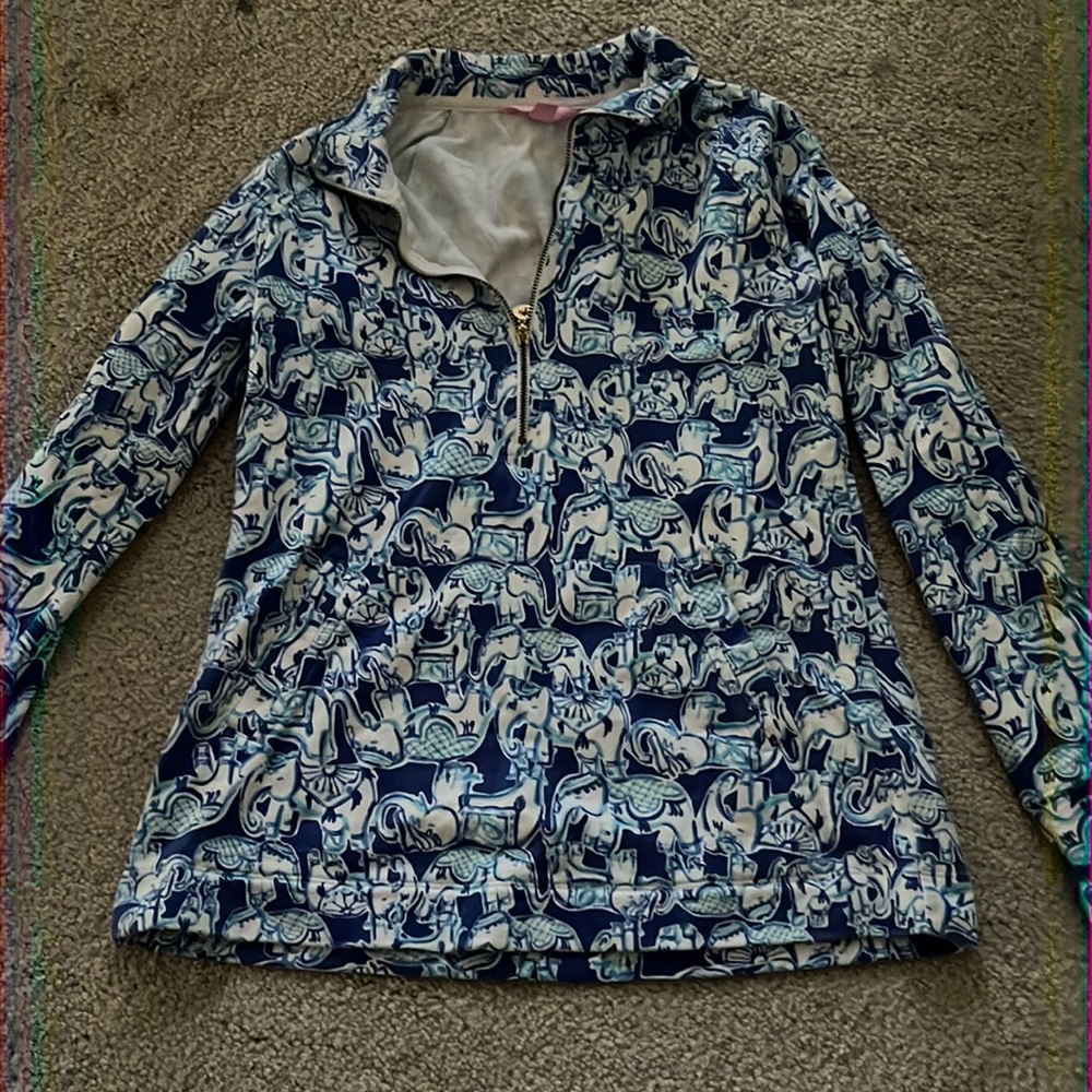 Lilly Pulitzer 1/4 zip pullover size Xsmall